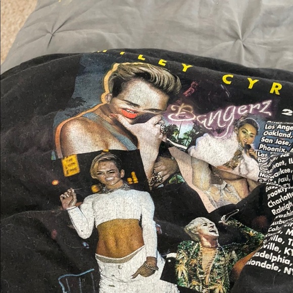 Tahit - Picture 2 of 2